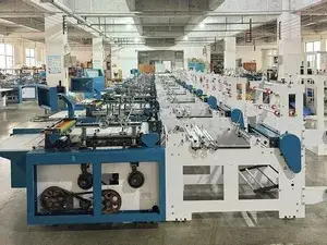 Taller de Máquinas para Bolsas con Cierre a Presión 2